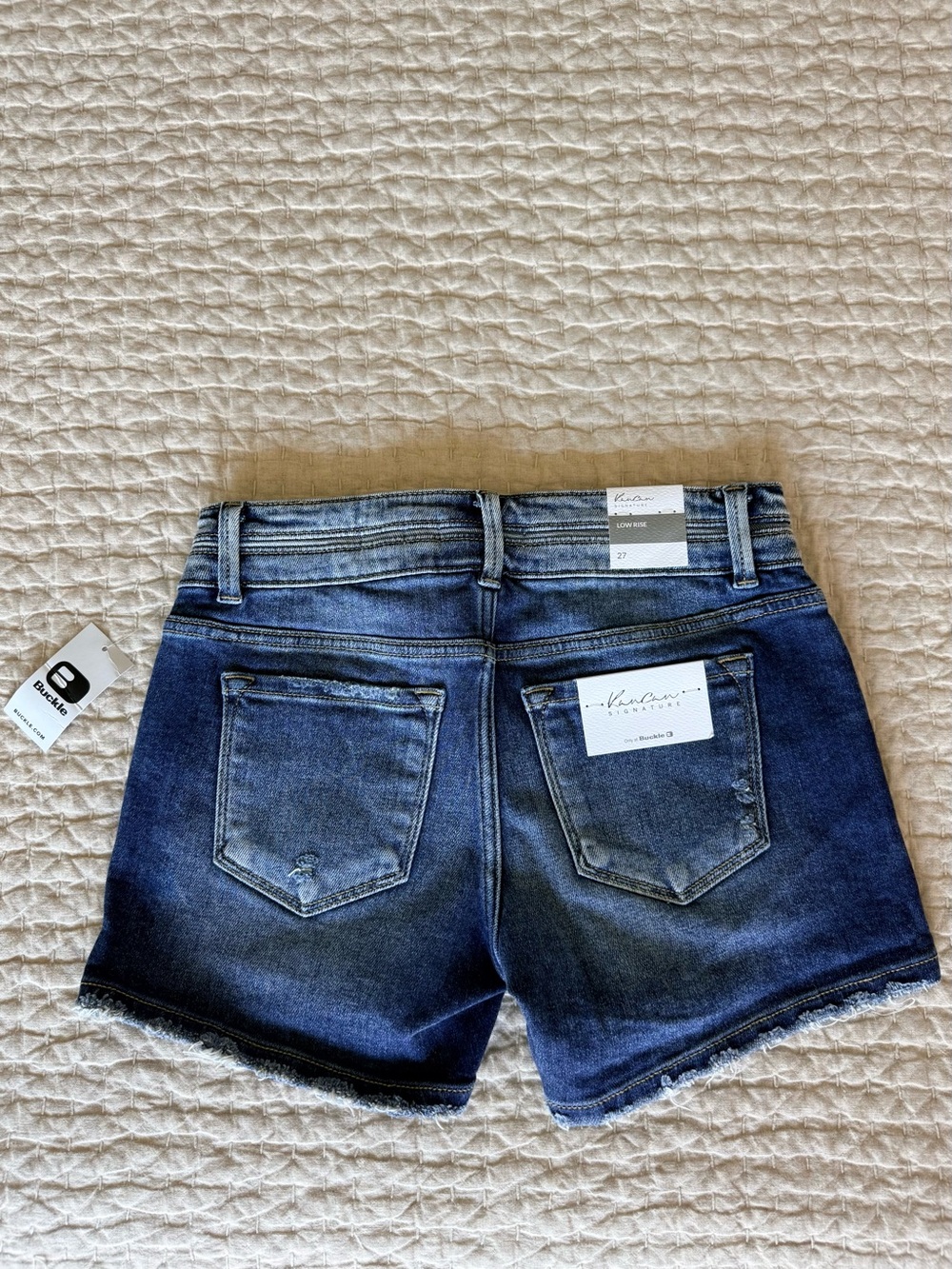 🆕 Distressed Low Rise Stretch Short - Picture 12 of 14